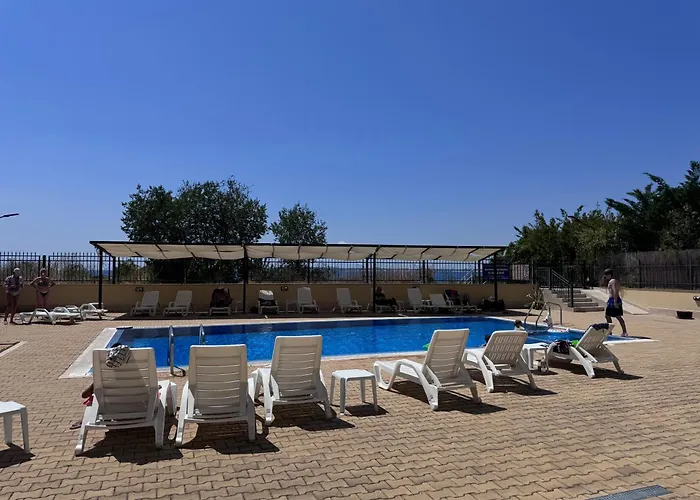 Horizon Gut Апартамент *